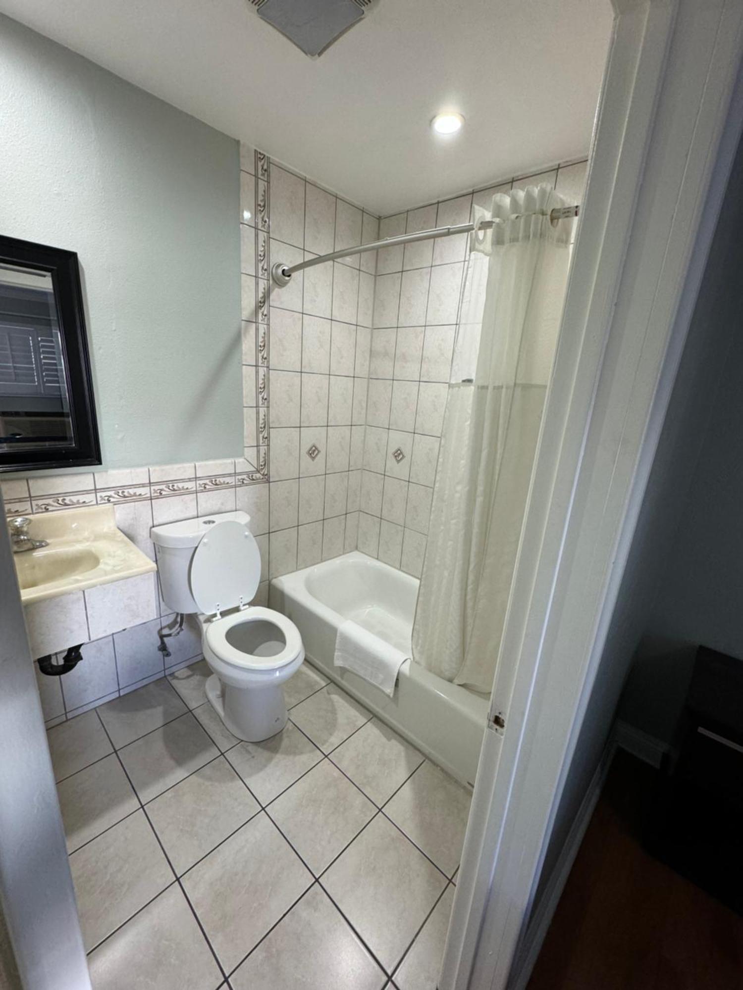 La Cienega Inn Motel Лос Анджелис Екстериор снимка